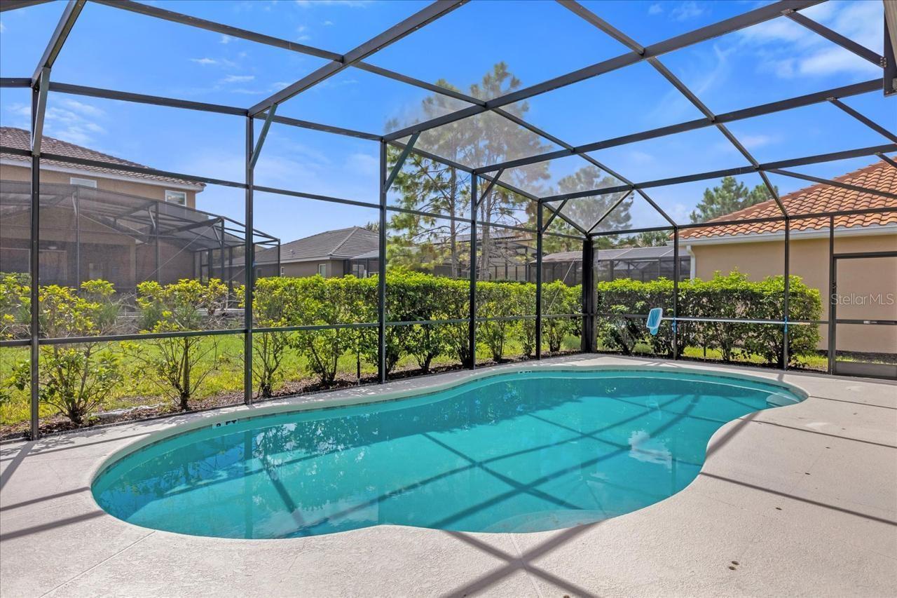 Image 3 of 26 For 4072 Oaktree Drive