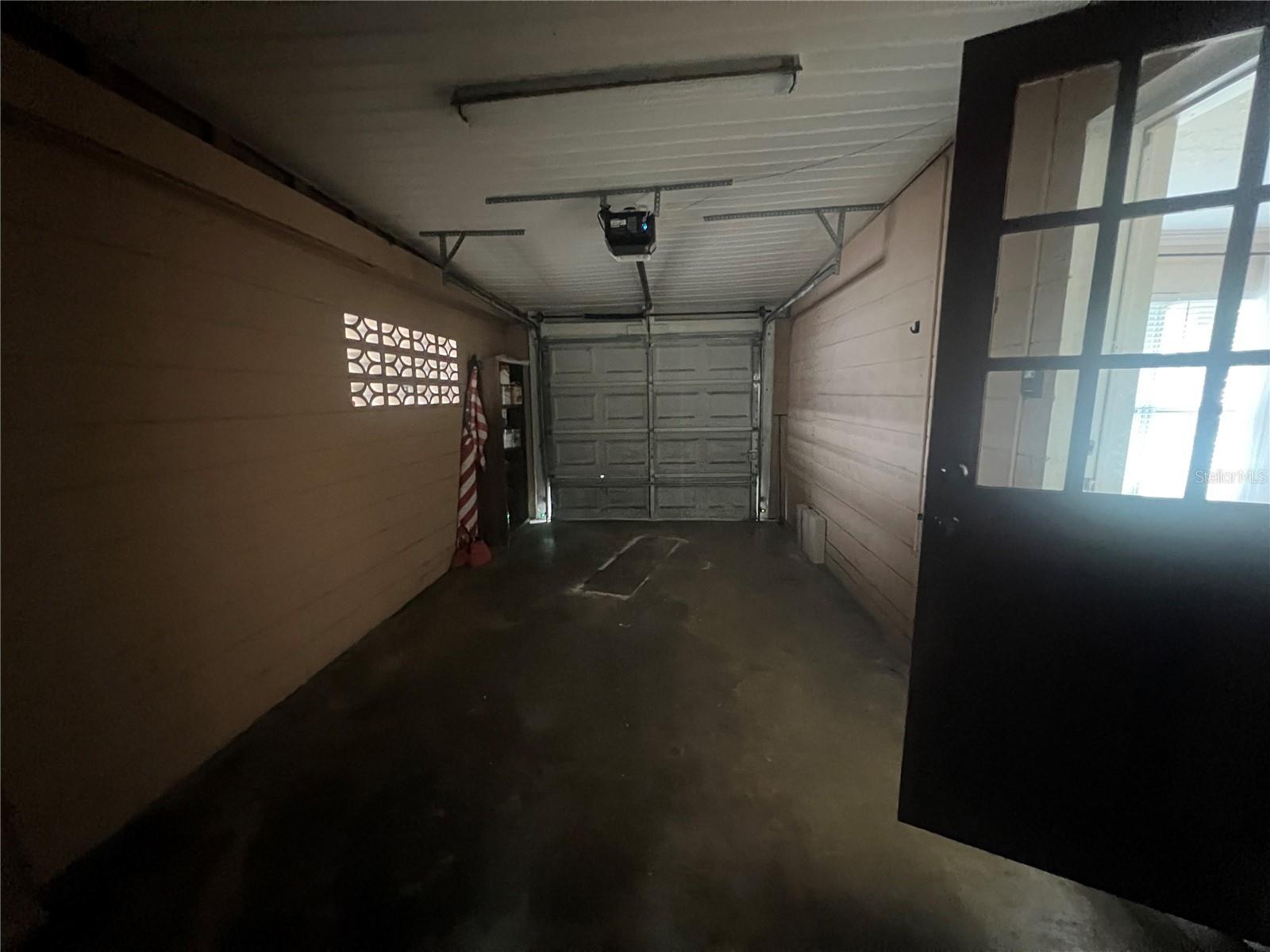 Image 11 of 18 For 2818 Salisbury Boulevard