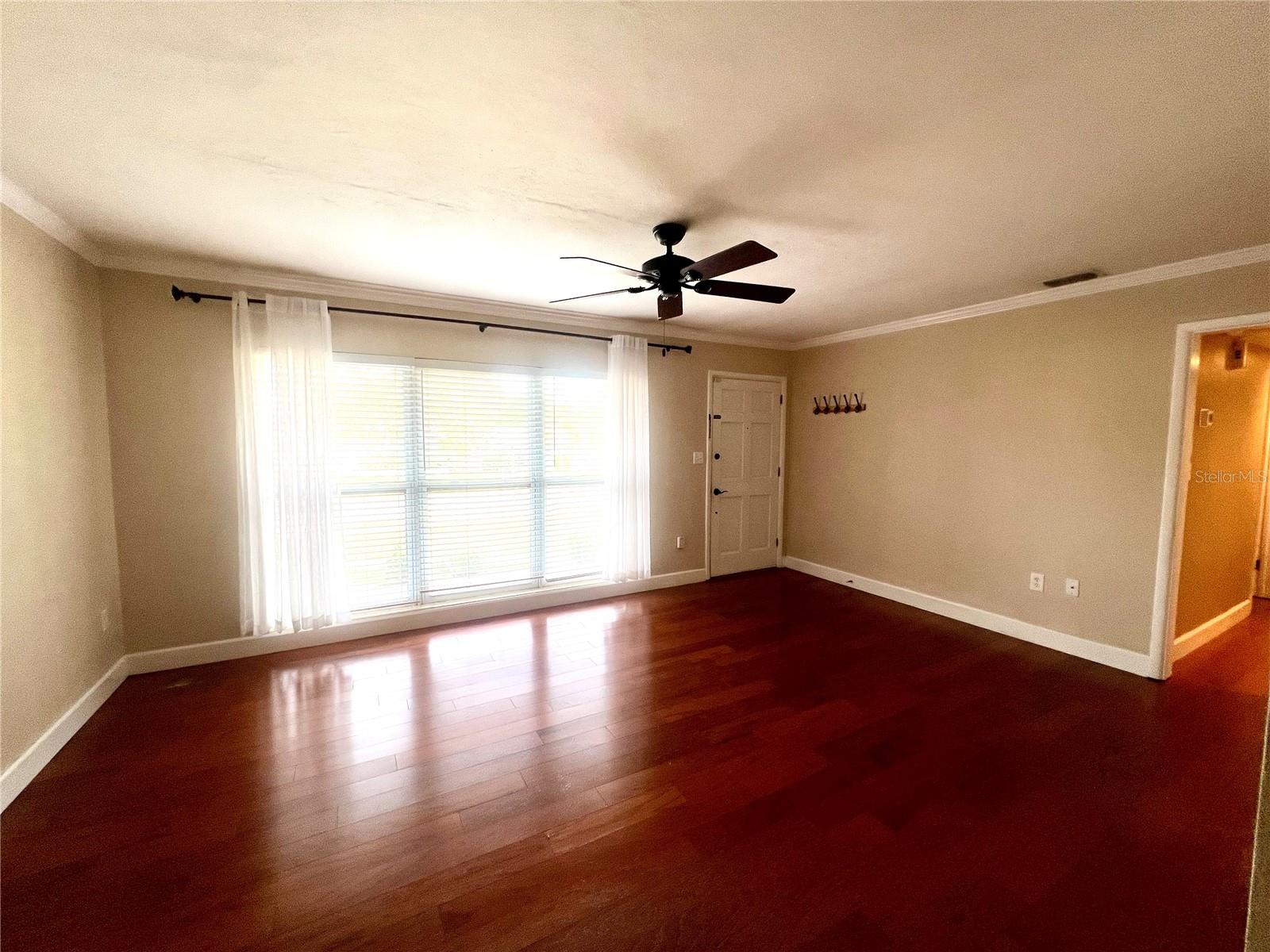 Image 3 of 18 For 2818 Salisbury Boulevard