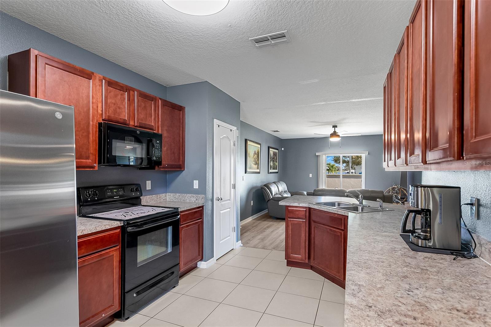 Image 6 of 28 For 1108 Brenton Manor Drive