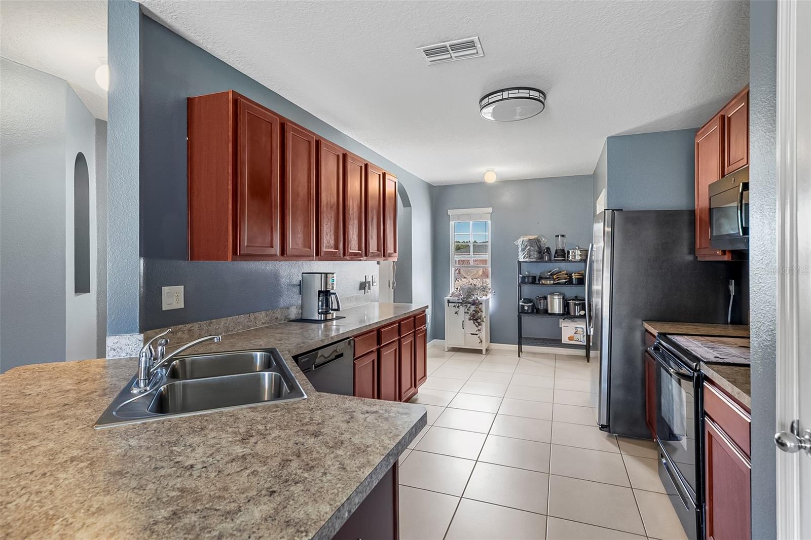 Image 8 of 28 For 1108 Brenton Manor Drive