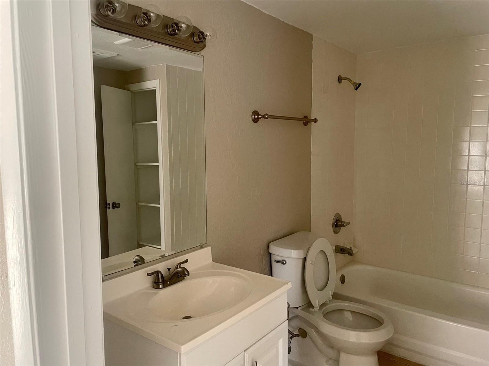 Image 10 of 15 For 914 7th Street