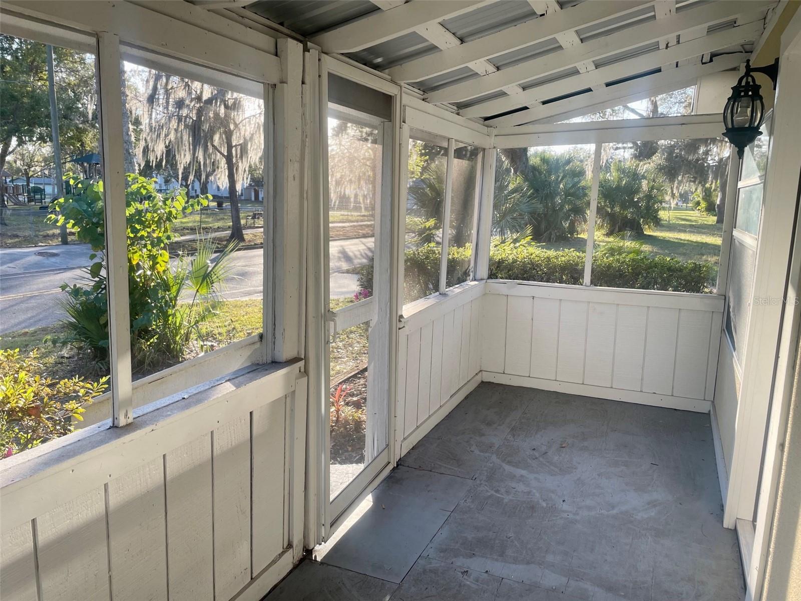 Image 5 of 15 For 914 7th Street