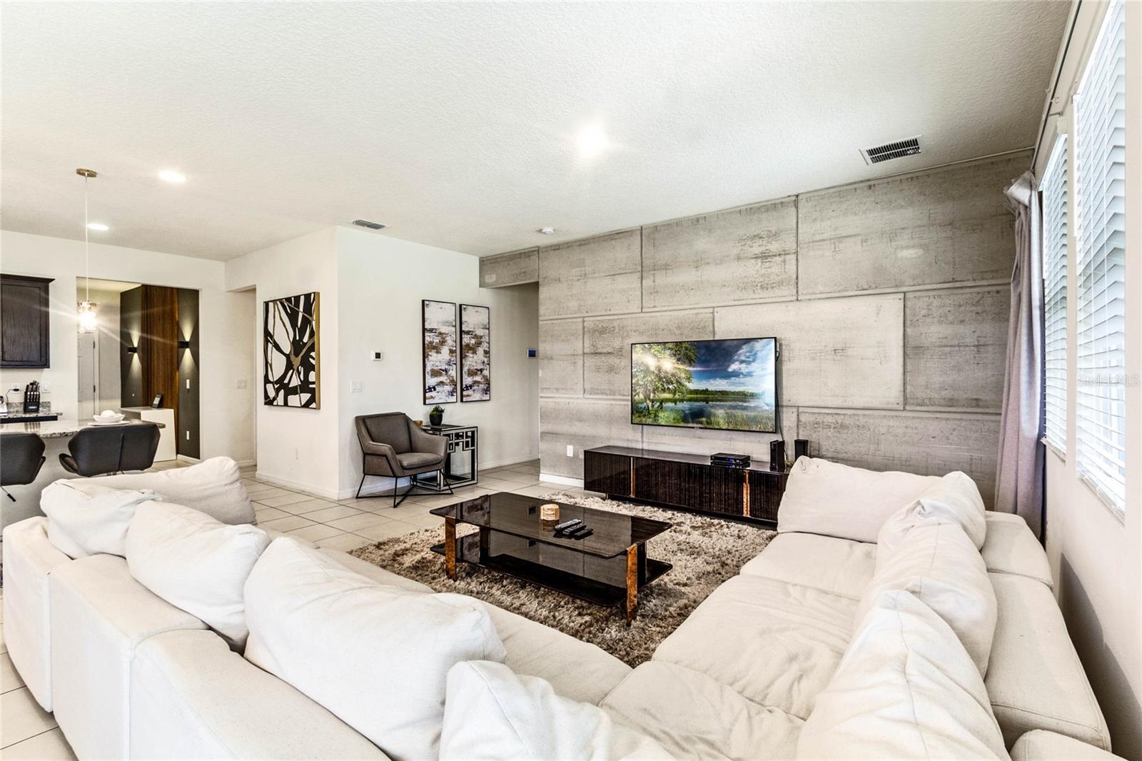 Image 13 of 53 For 6070 Broad Oak Drive