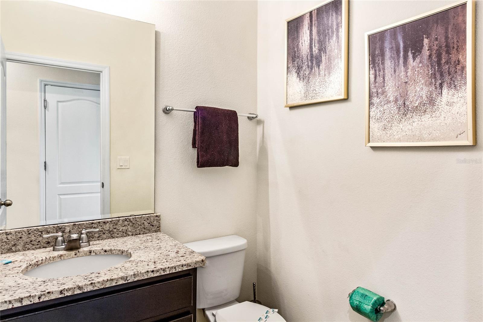 Image 17 of 53 For 6070 Broad Oak Drive