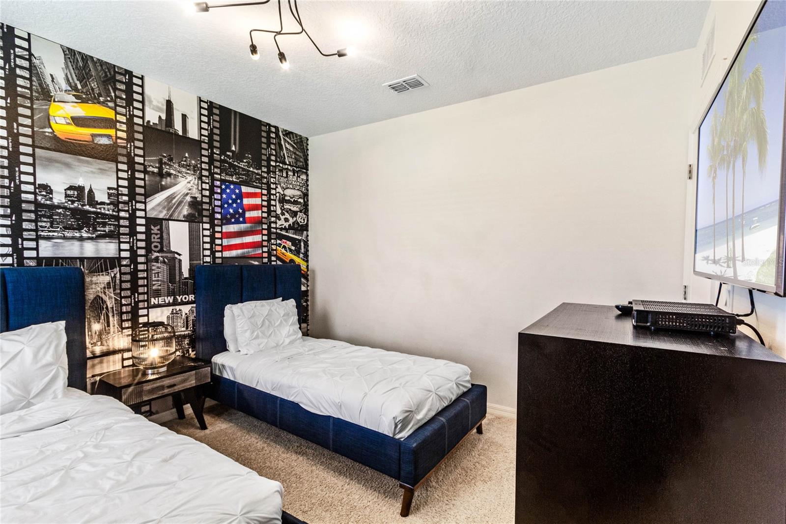 Image 45 of 53 For 6070 Broad Oak Drive