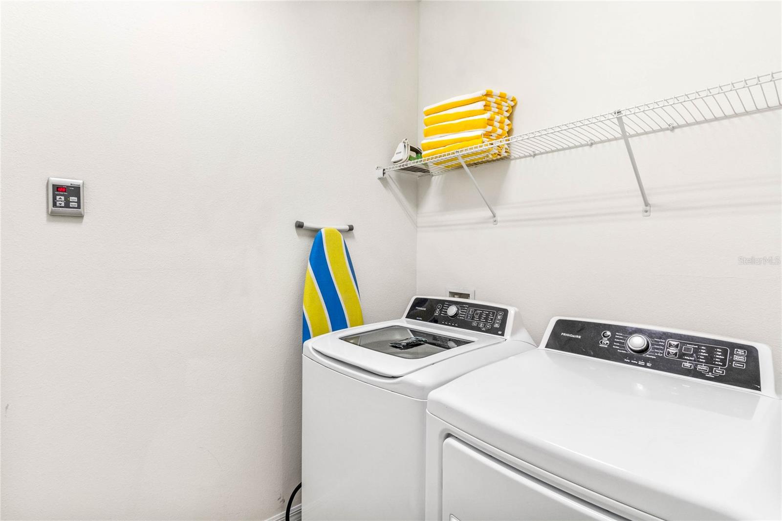 Image 47 of 53 For 6070 Broad Oak Drive