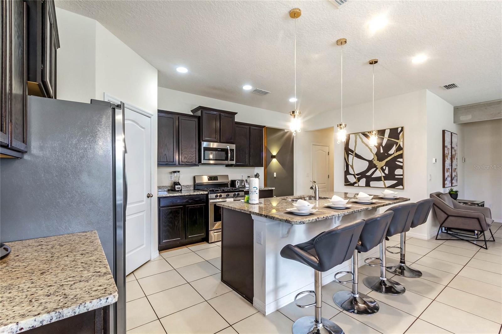 Image 8 of 53 For 6070 Broad Oak Drive