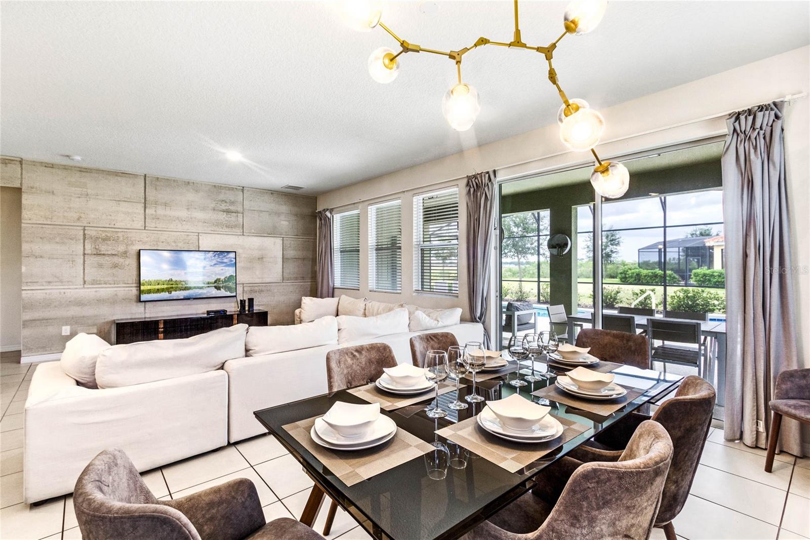 Image 9 of 53 For 6070 Broad Oak Drive