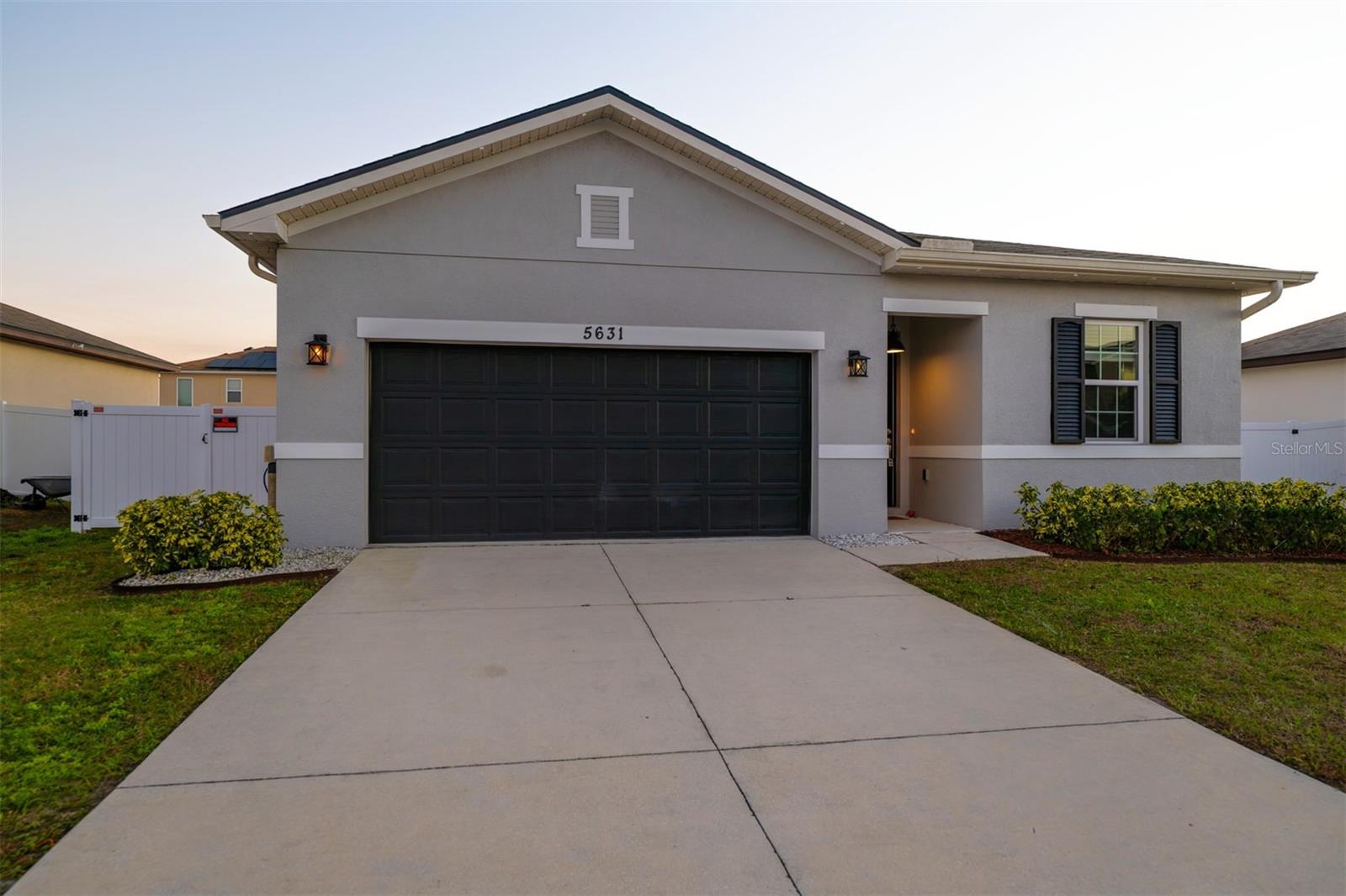 Image 2 of 53 For 5631 Western Sun Drive