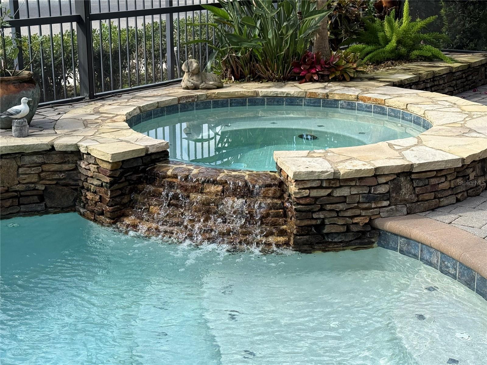 Image 24 of 62 For 9253 Royal Estates Boulevard