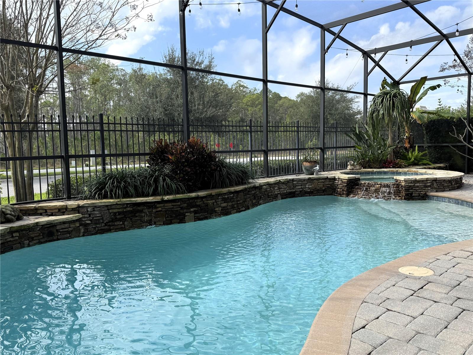 Image 26 of 62 For 9253 Royal Estates Boulevard