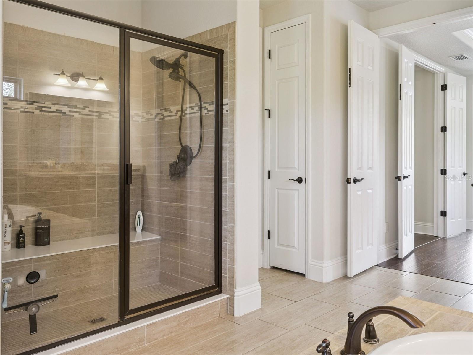 Image 39 of 62 For 9253 Royal Estates Boulevard