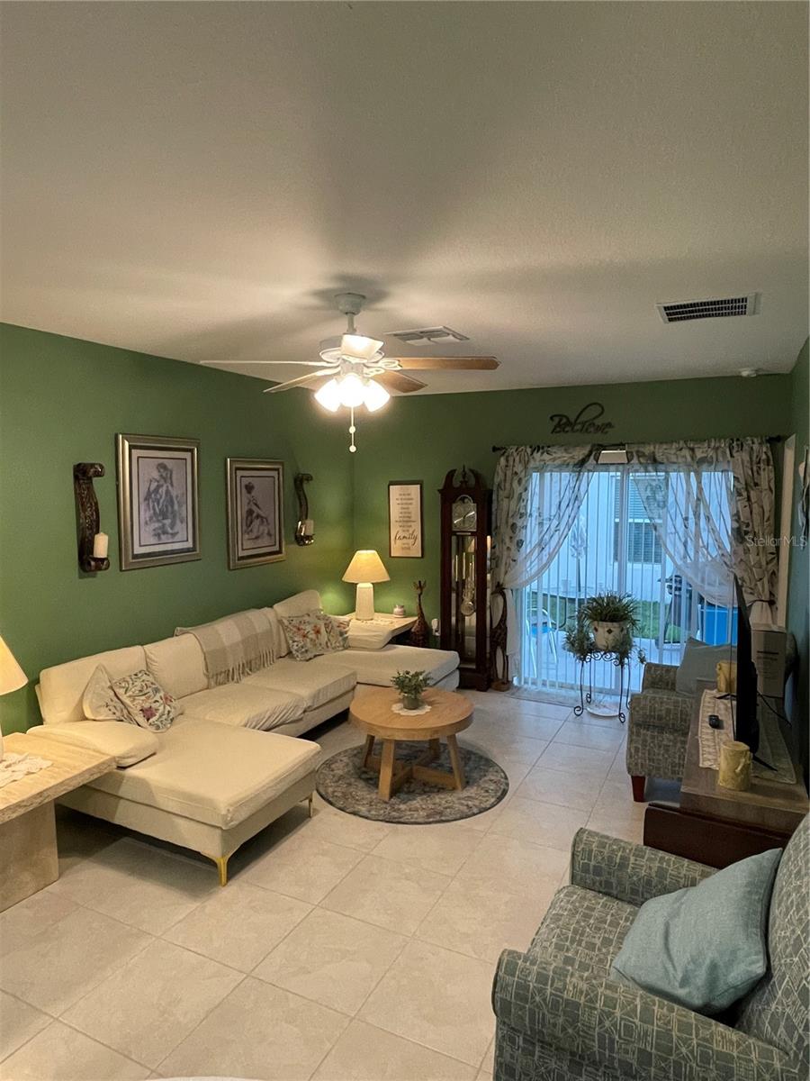 Image 5 of 14 For 273 Hayley Street