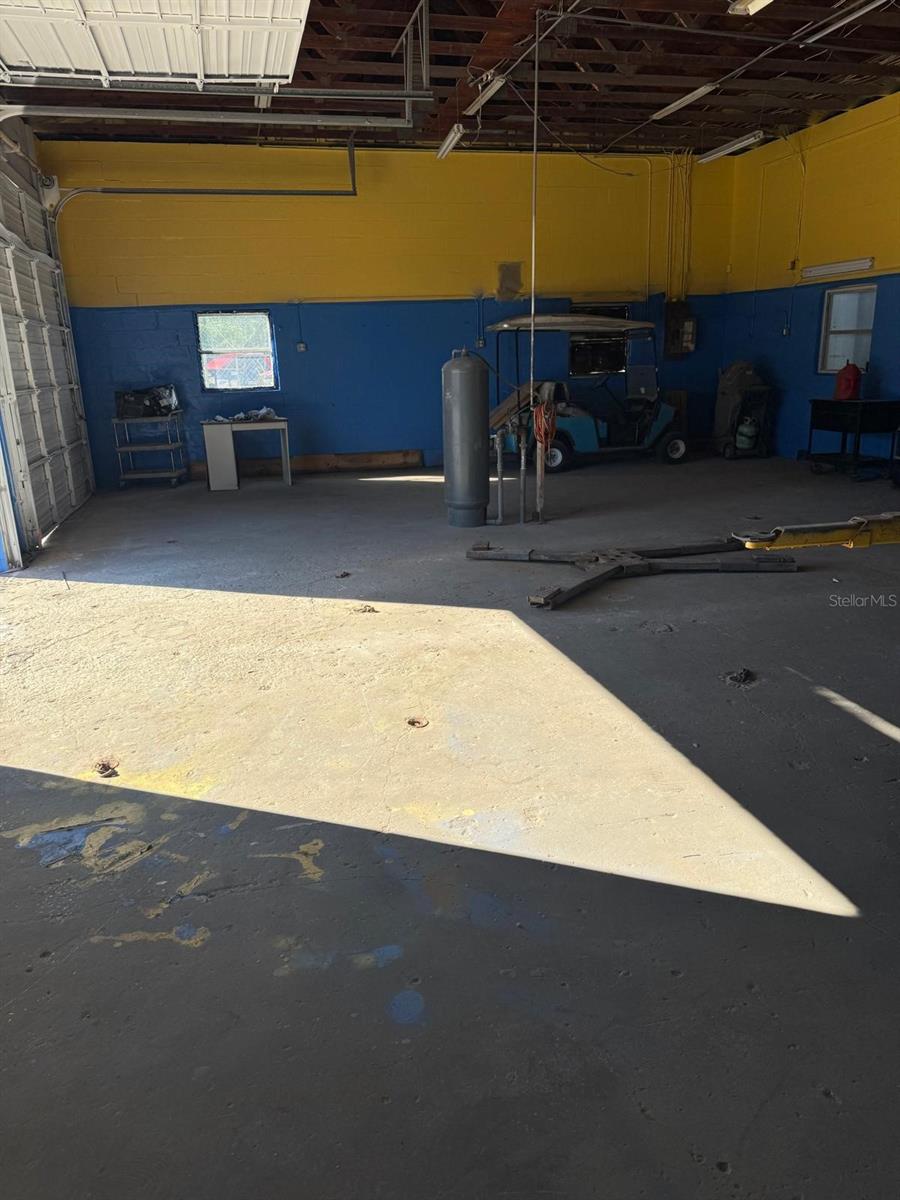 Image 7 of 20 For 6801 Tower Drive