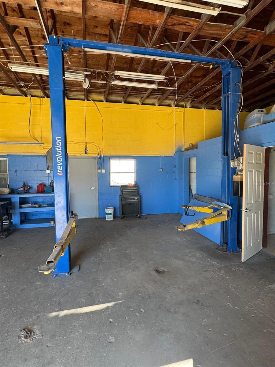 Image 8 of 20 For 6801 Tower Drive