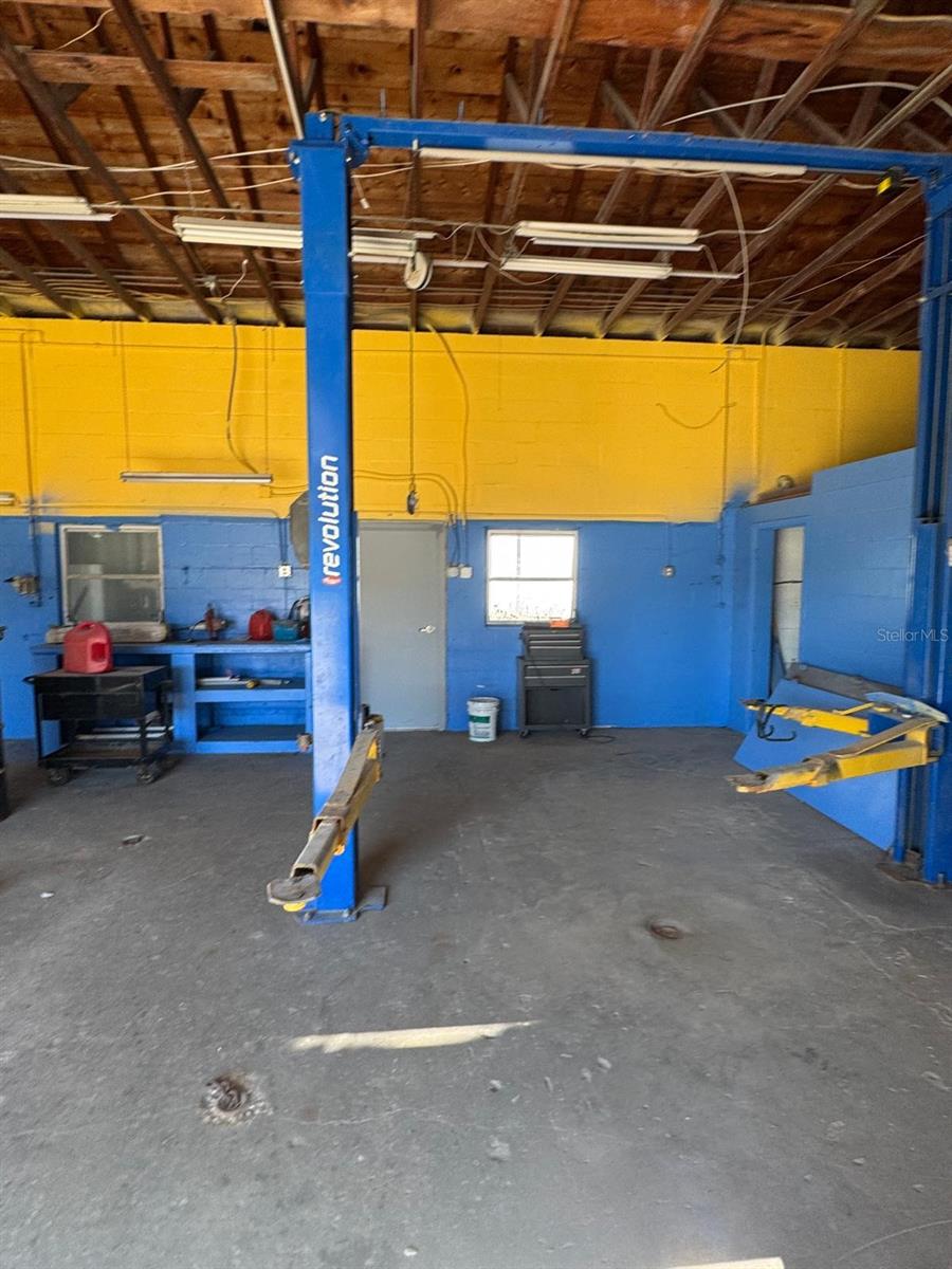 Image 9 of 20 For 6801 Tower Drive