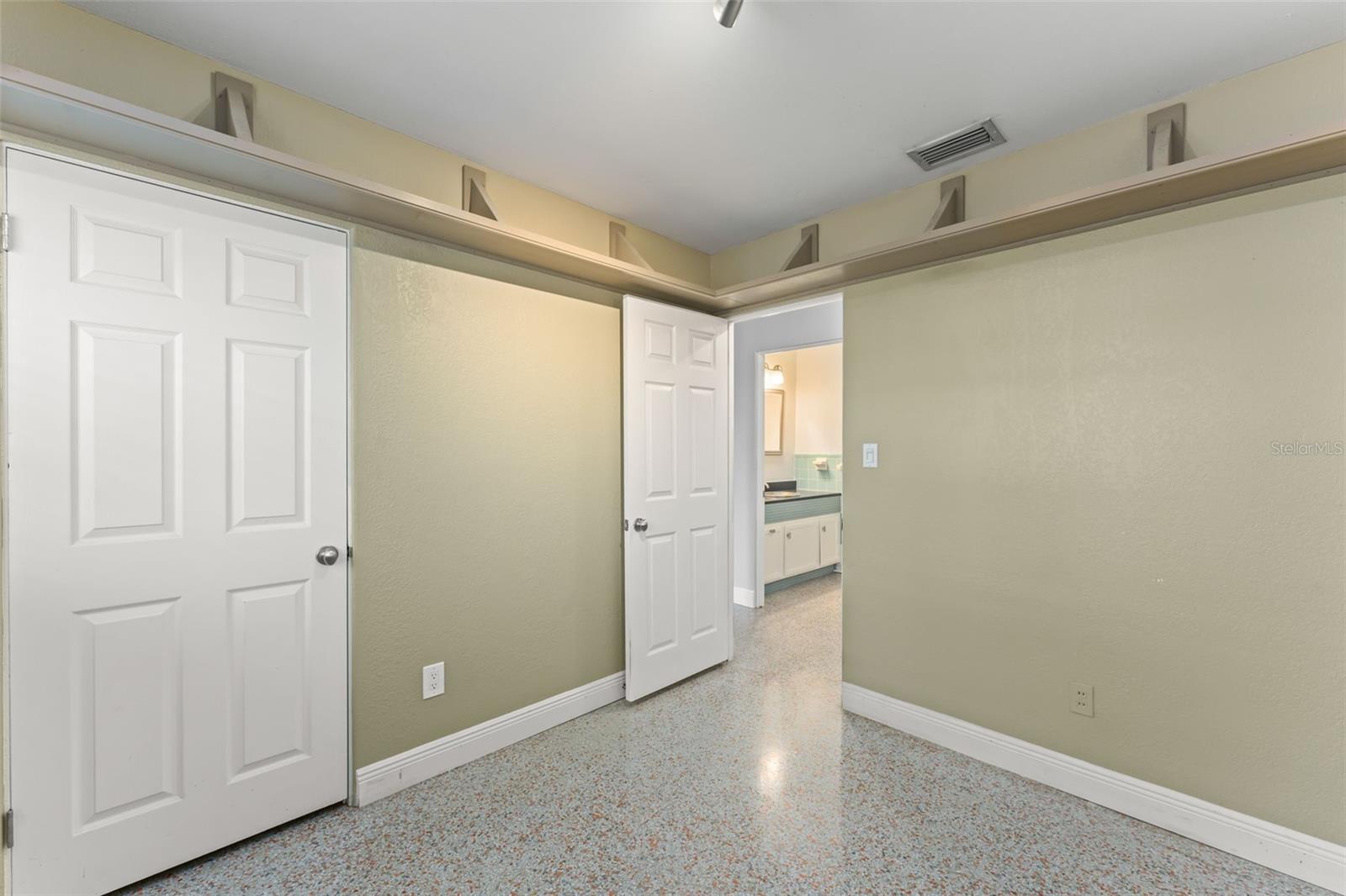 Image 12 of 44 For 2904 Tradewinds Trail