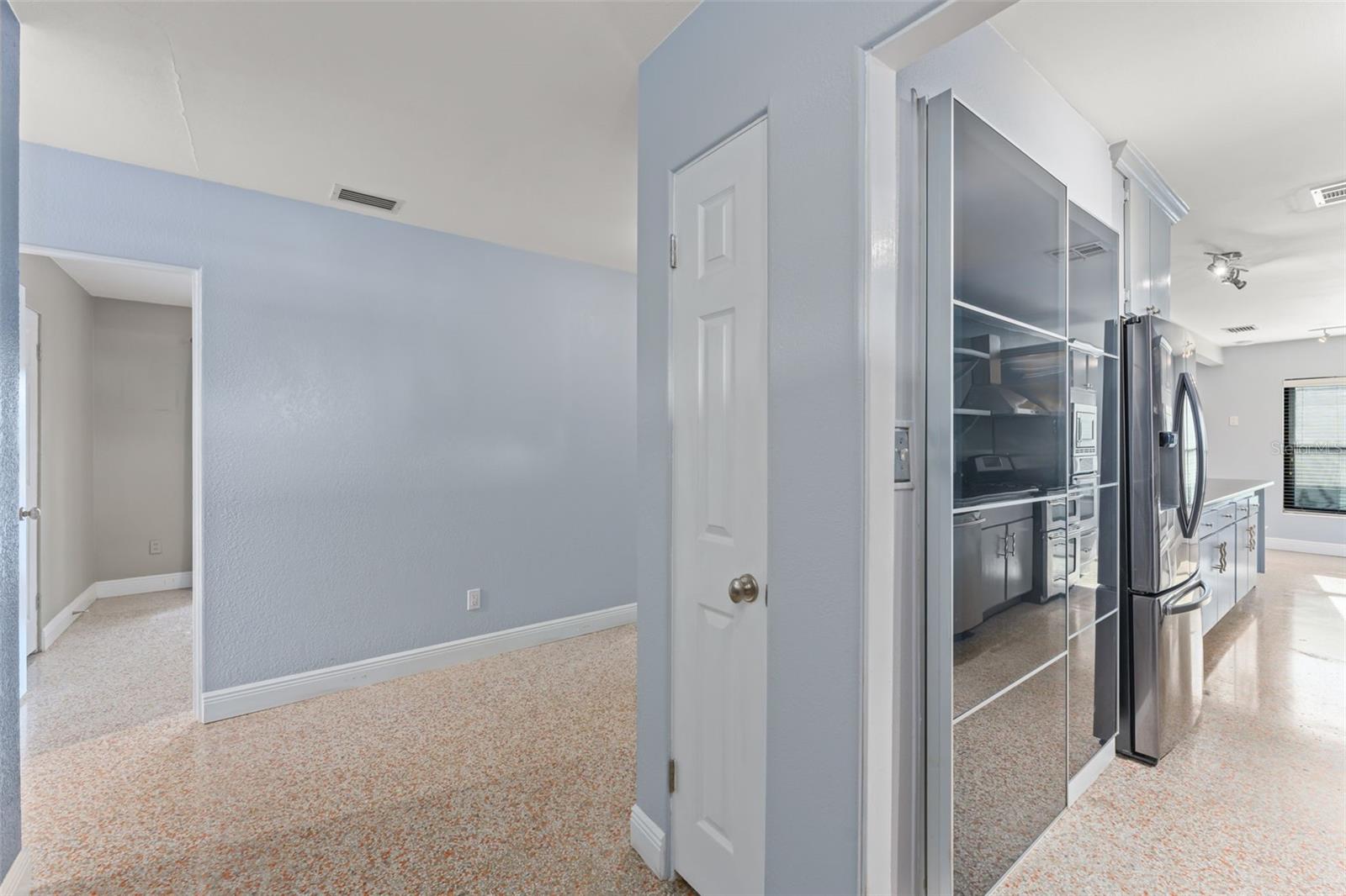 Image 16 of 44 For 2904 Tradewinds Trail