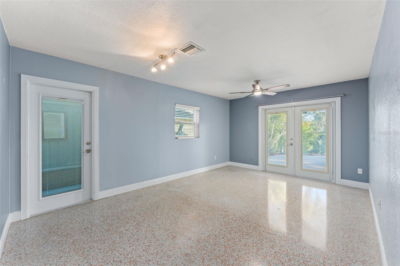 Image 3 of 44 For 2904 Tradewinds Trail