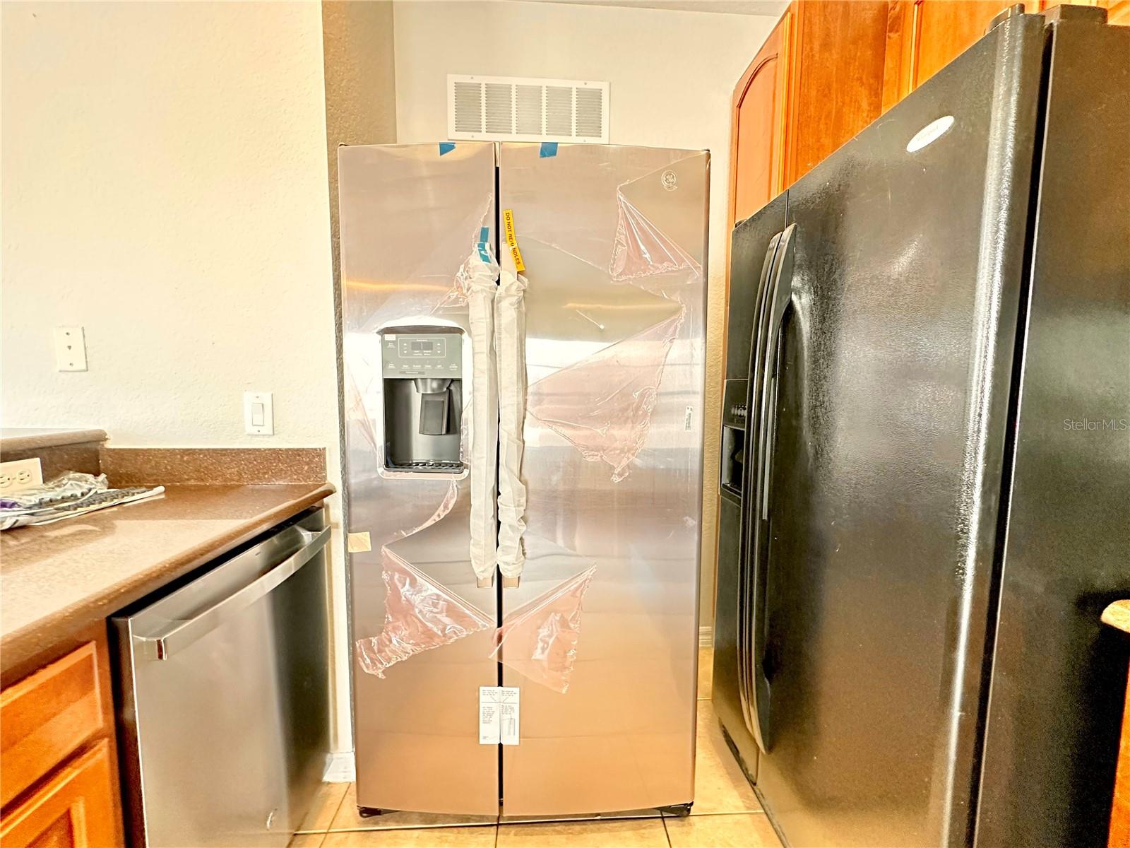 Image 16 of 40 For 2334 Grand Central Parkway 1