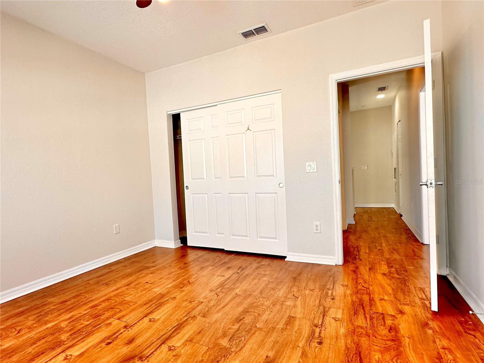 Image 35 of 40 For 2334 Grand Central Parkway 1