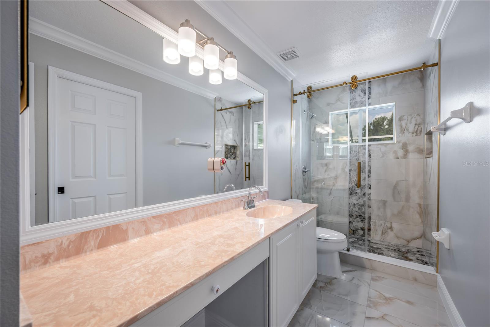 Image 41 of 52 For 1706 Cheltenborough Drive