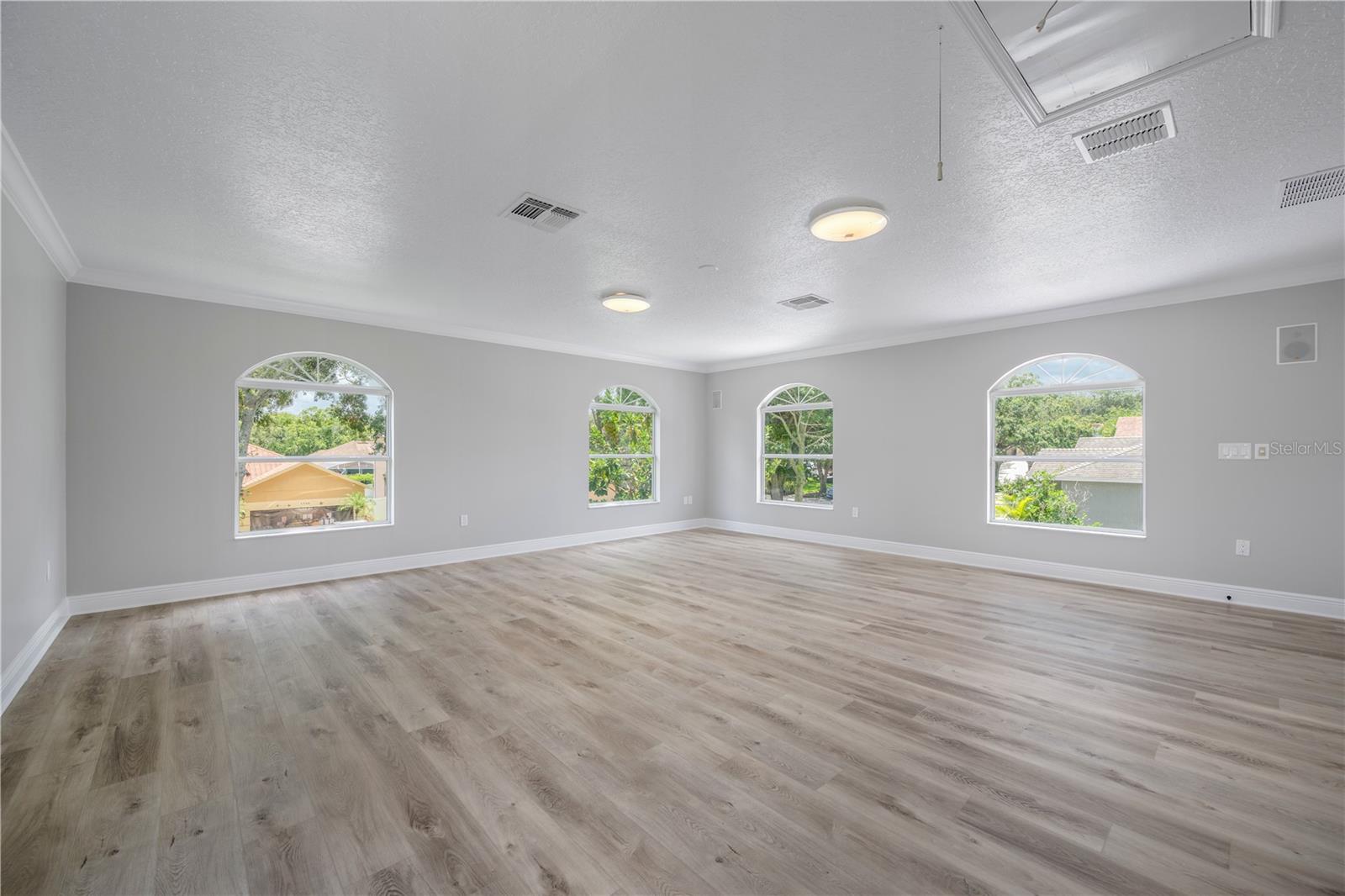 Image 44 of 52 For 1706 Cheltenborough Drive