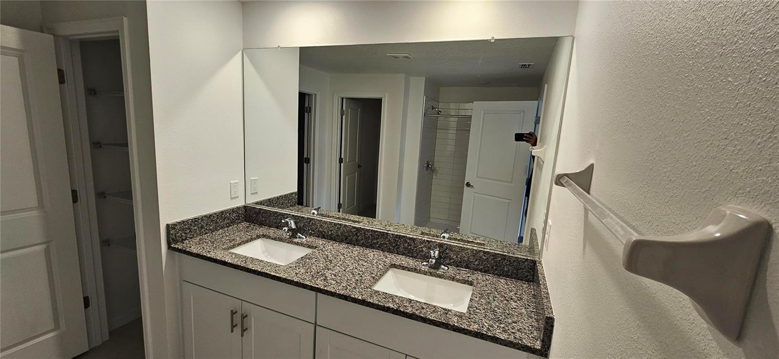 Listing photo id 3 for 8598 Parsons Hill Boulevard