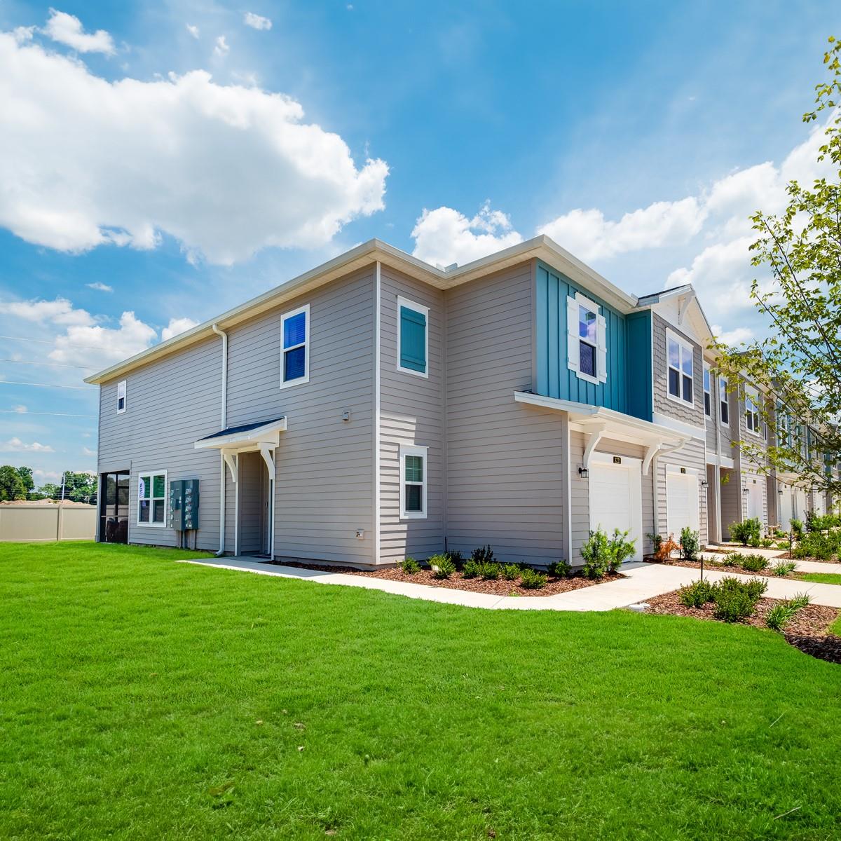 Image 2 of 62 For 3620 37th Avenue Road