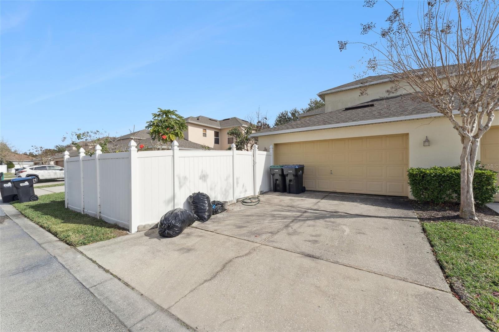 Image 24 of 31 For 2524 Abey Blanco Drive