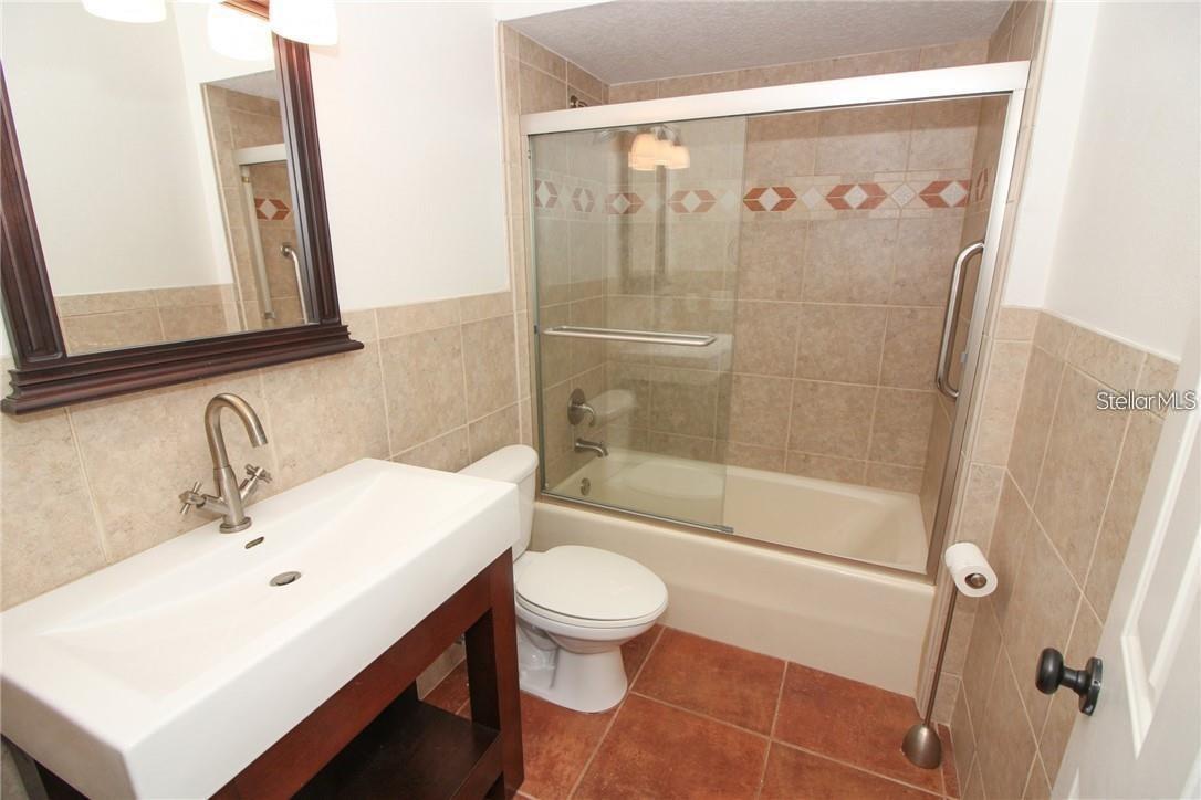 Image 22 of 28 For 7213 Dr Phillips Boulevard