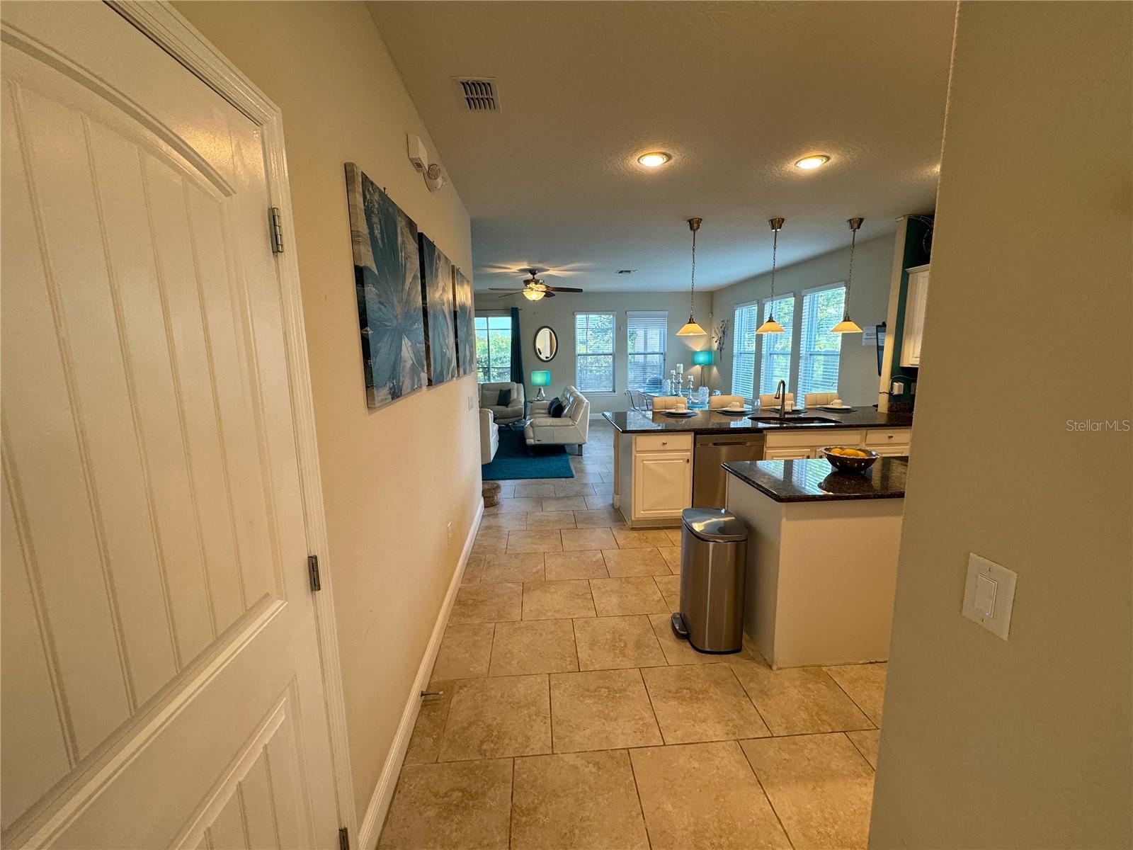 Image 12 of 75 For 4119 Oaktree Drive