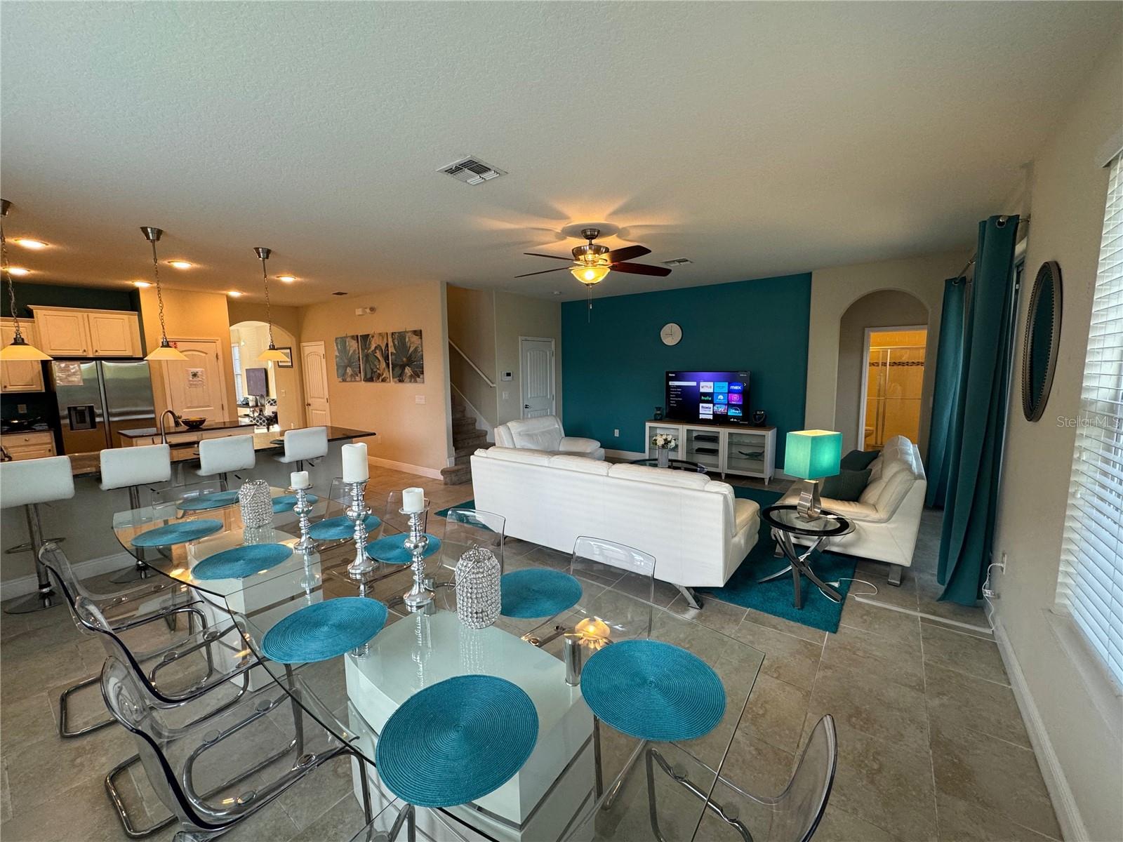 Image 21 of 75 For 4119 Oaktree Drive