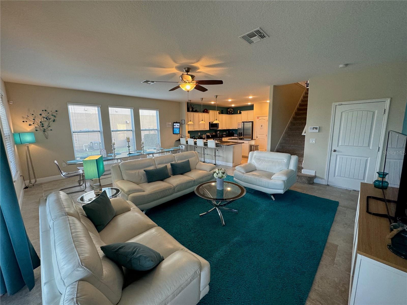 Image 27 of 75 For 4119 Oaktree Drive