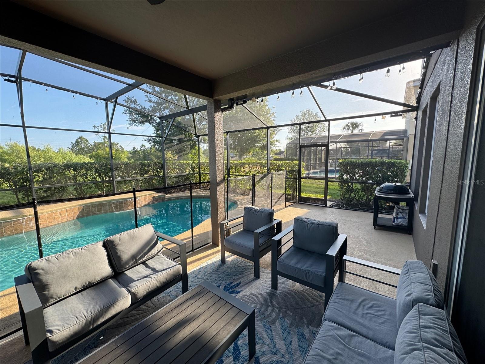 Image 45 of 75 For 4119 Oaktree Drive