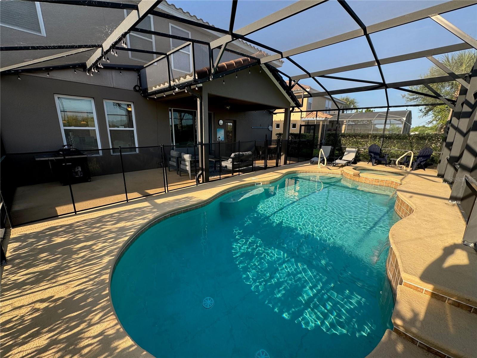 Image 53 of 75 For 4119 Oaktree Drive