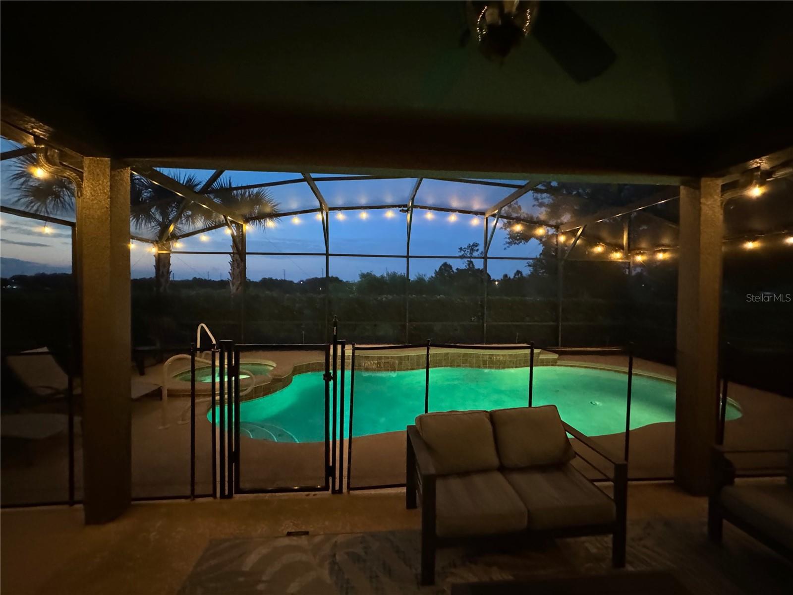 Image 55 of 75 For 4119 Oaktree Drive