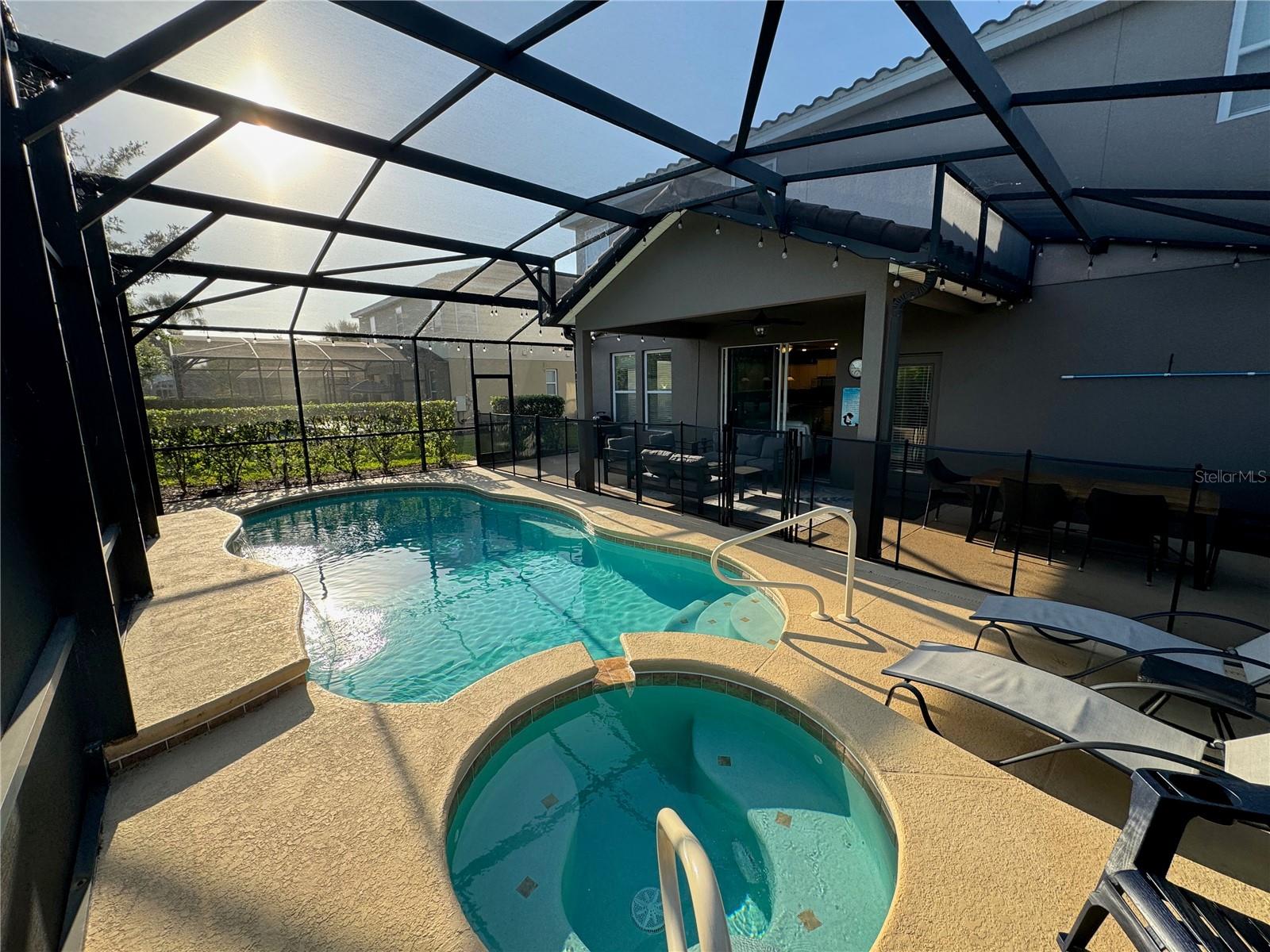 Image 56 of 75 For 4119 Oaktree Drive