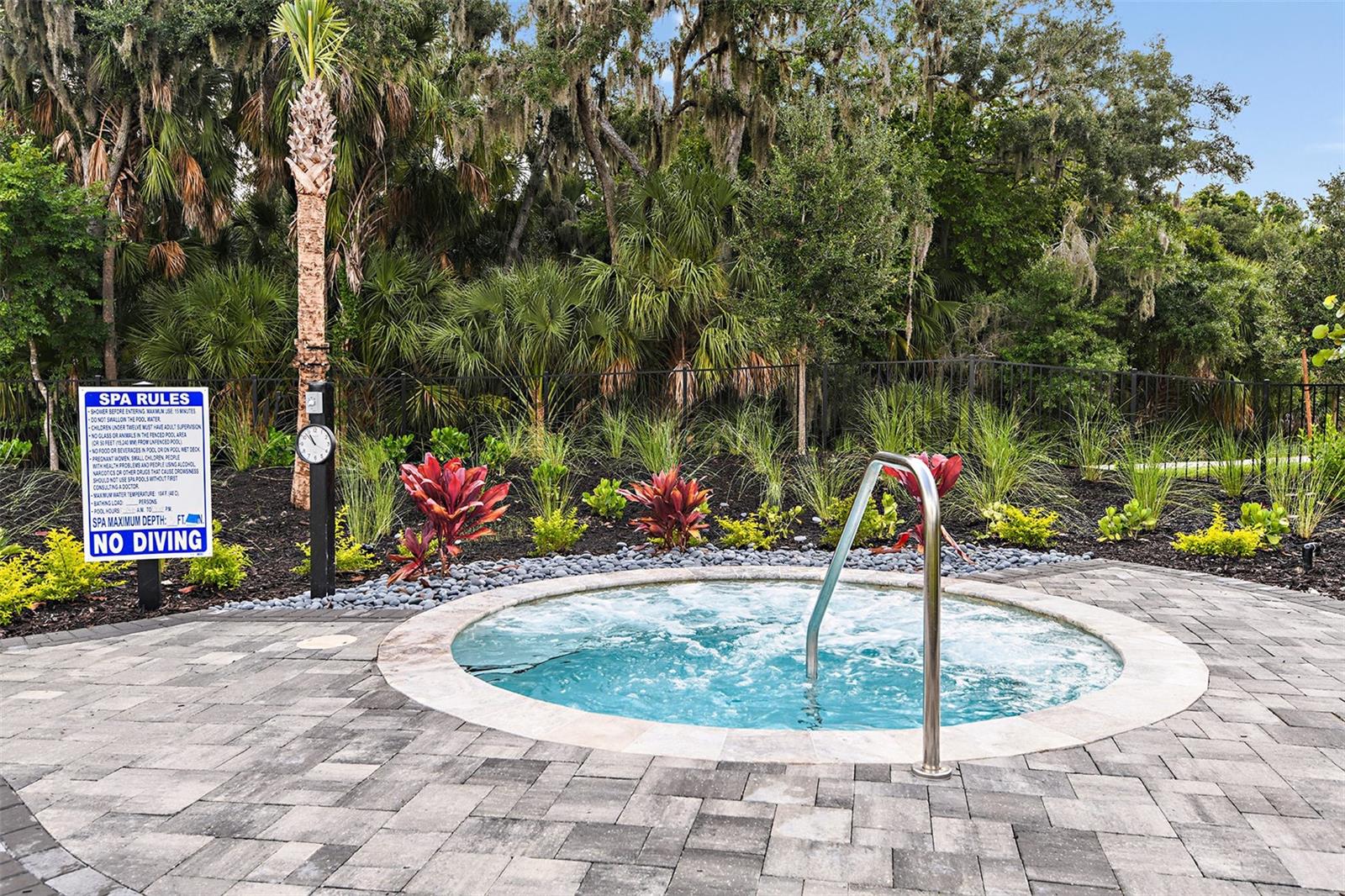 Image 37 of 38 For 5533 Guava Court