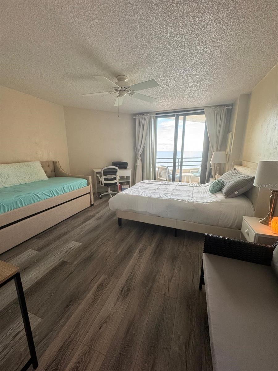 Image 13 of 26 For 2917 Atlantic Avenue 904