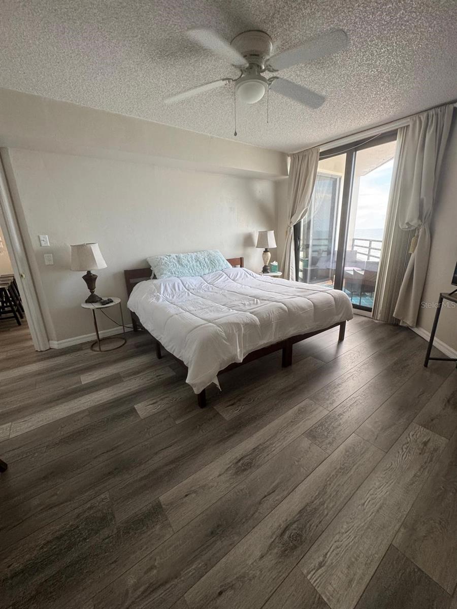 Image 7 of 26 For 2917 Atlantic Avenue 904