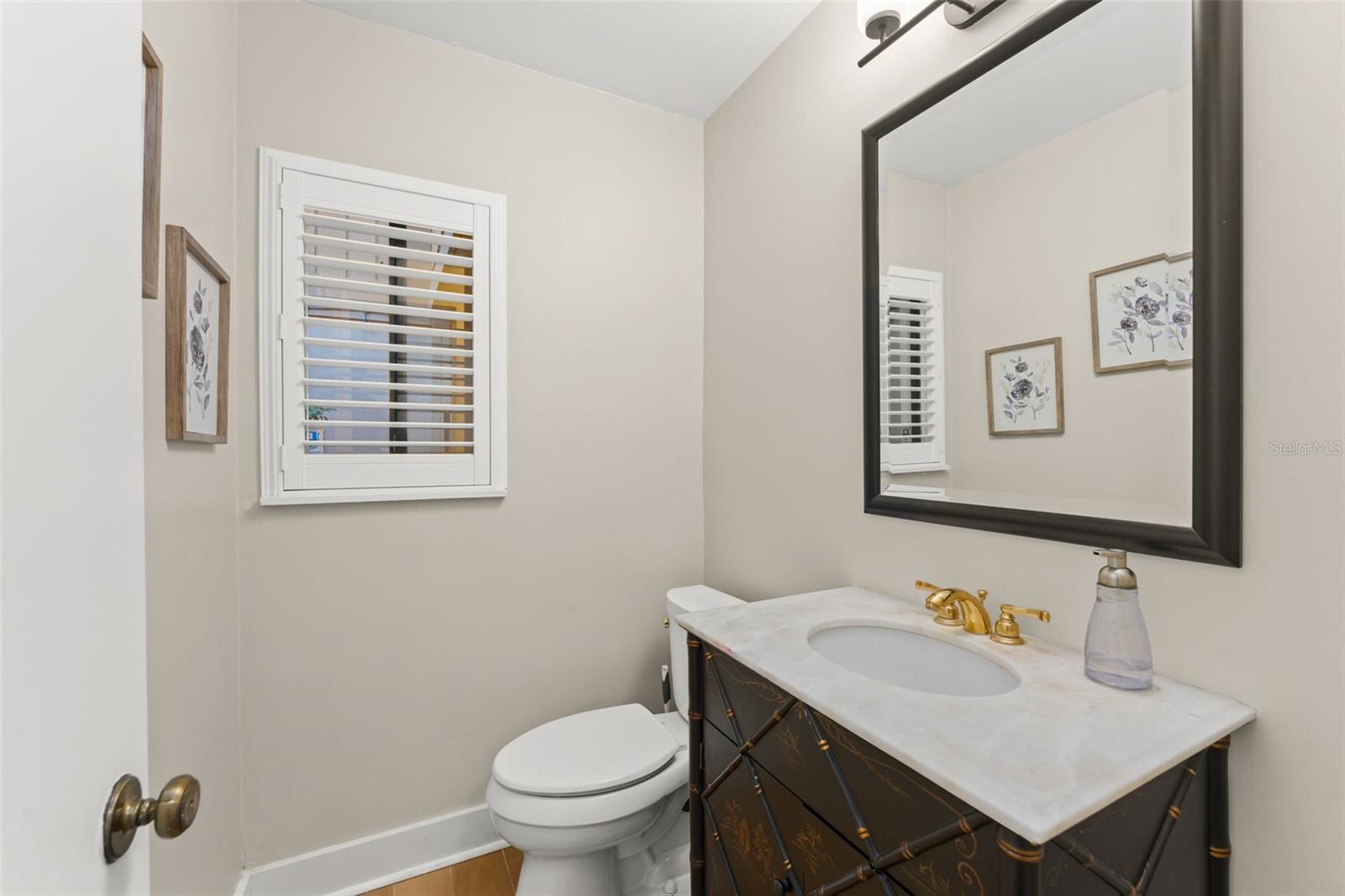 Image 16 of 58 For 107 Cedar Point Lane