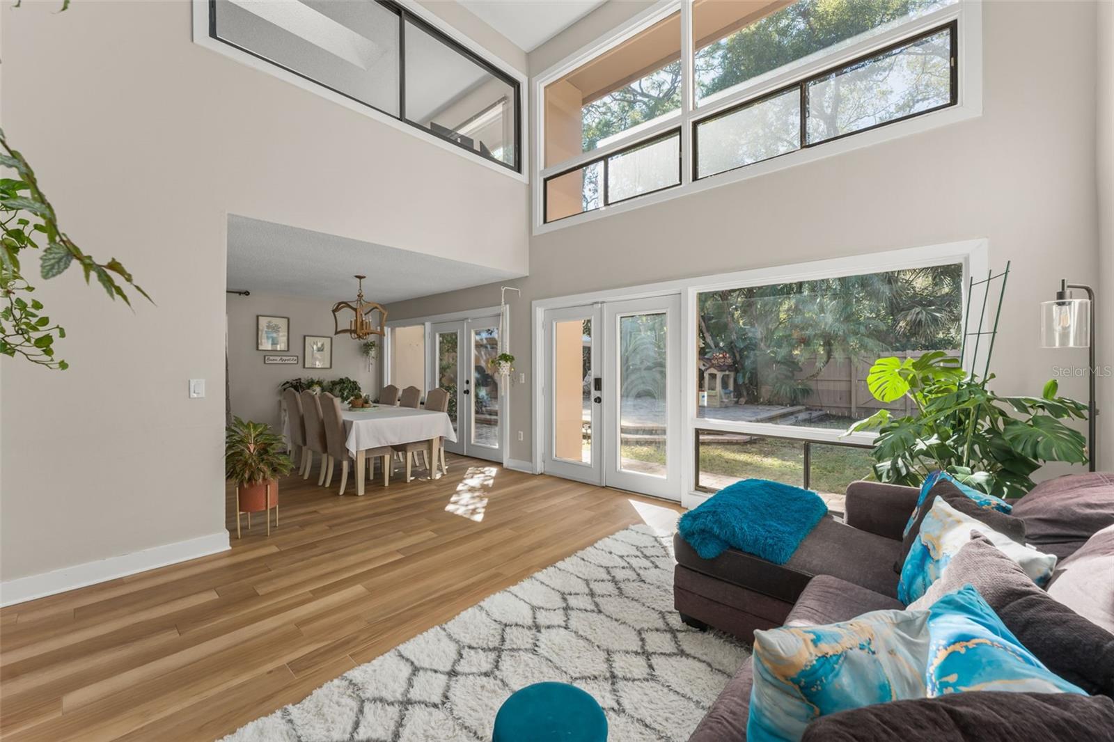 Image 20 of 58 For 107 Cedar Point Lane