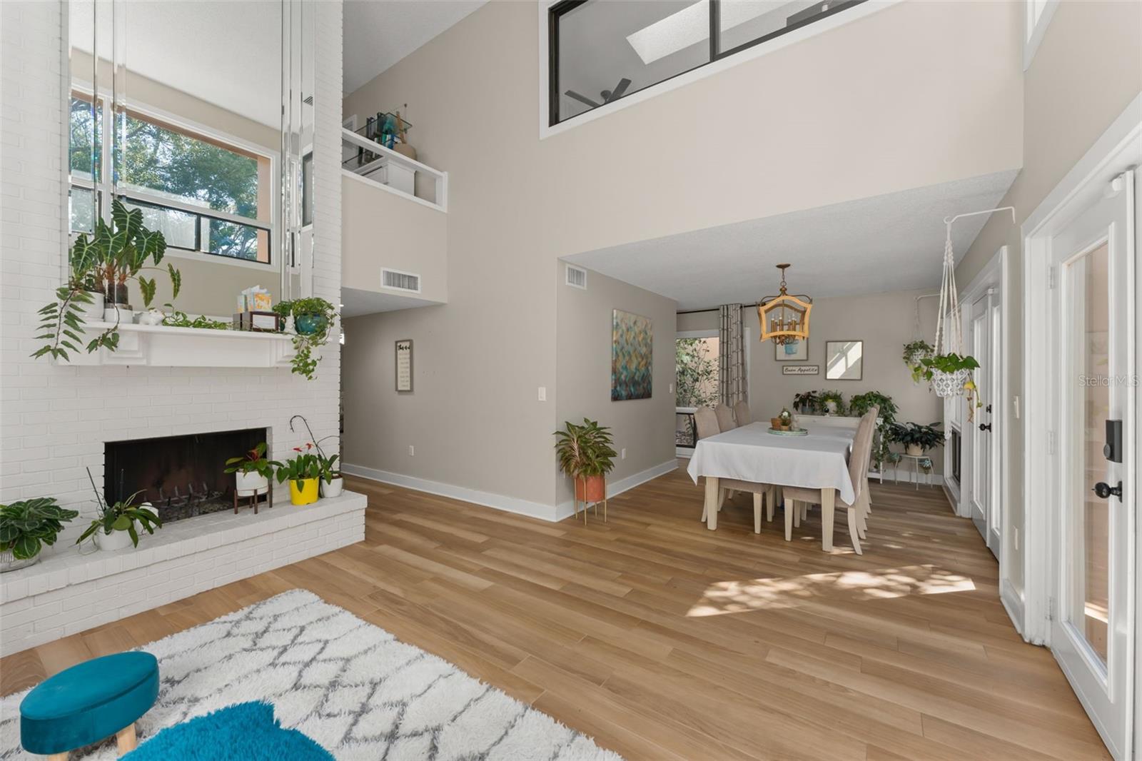 Image 21 of 58 For 107 Cedar Point Lane