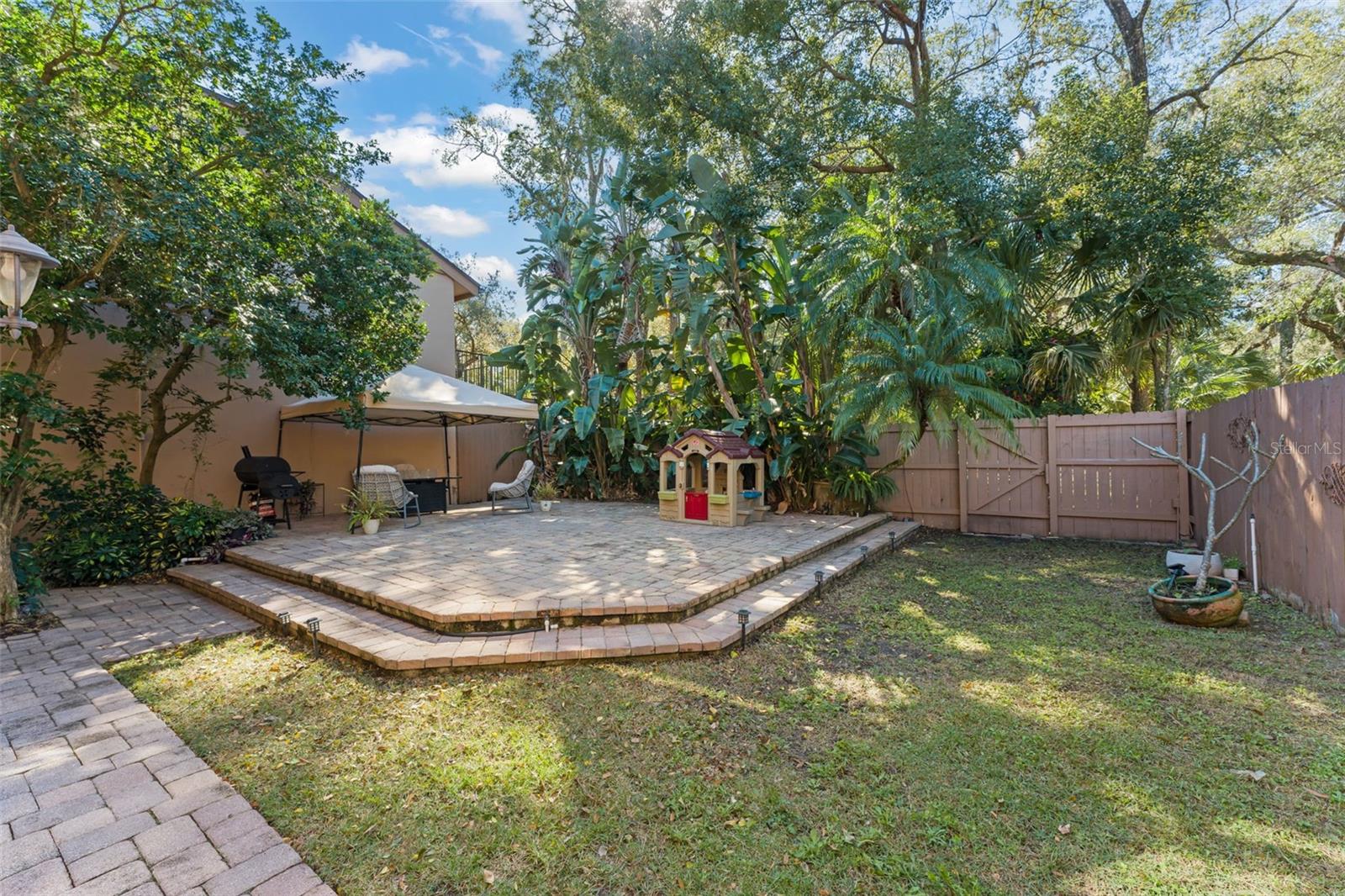 Image 43 of 58 For 107 Cedar Point Lane