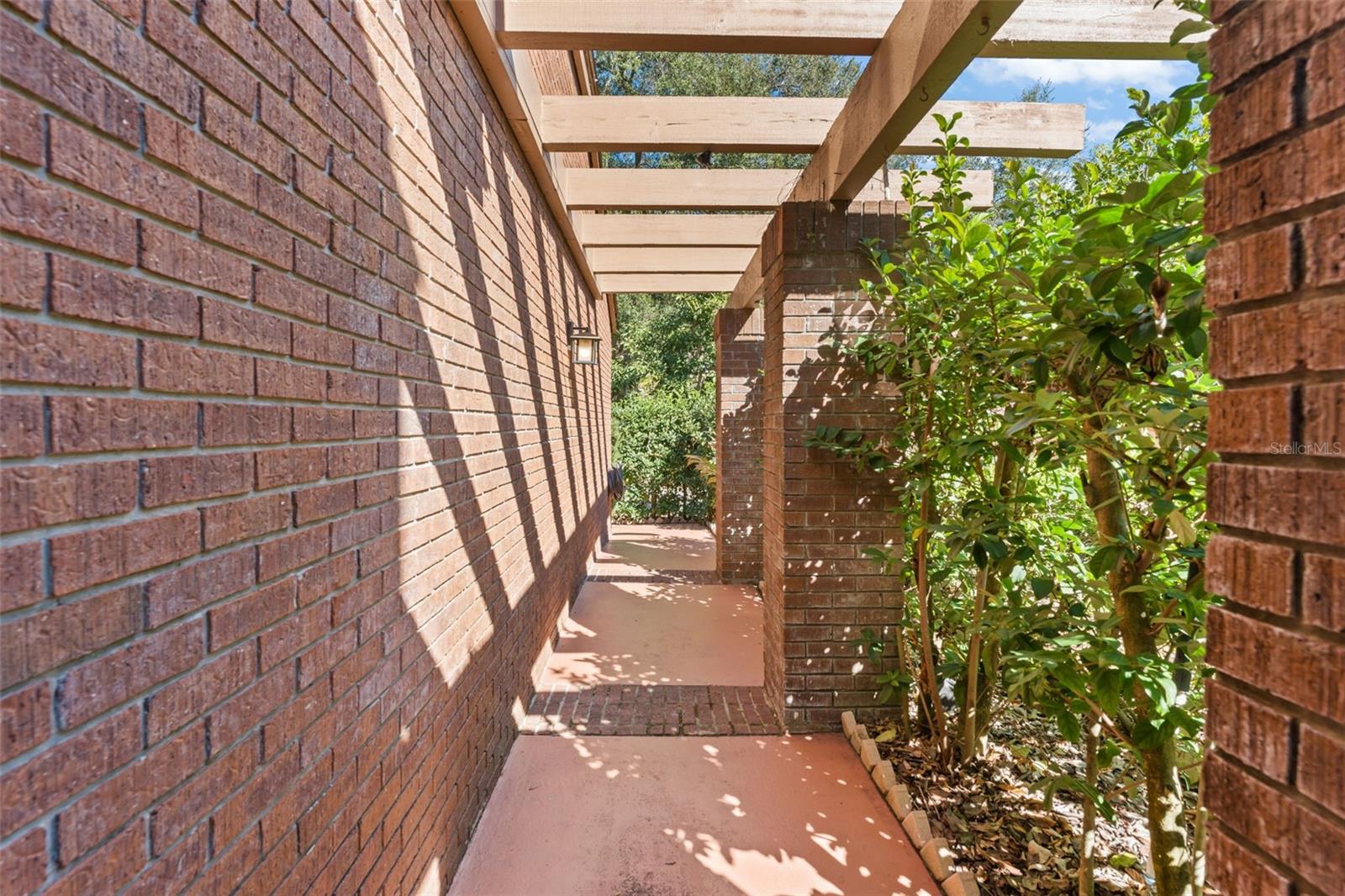 Image 5 of 58 For 107 Cedar Point Lane