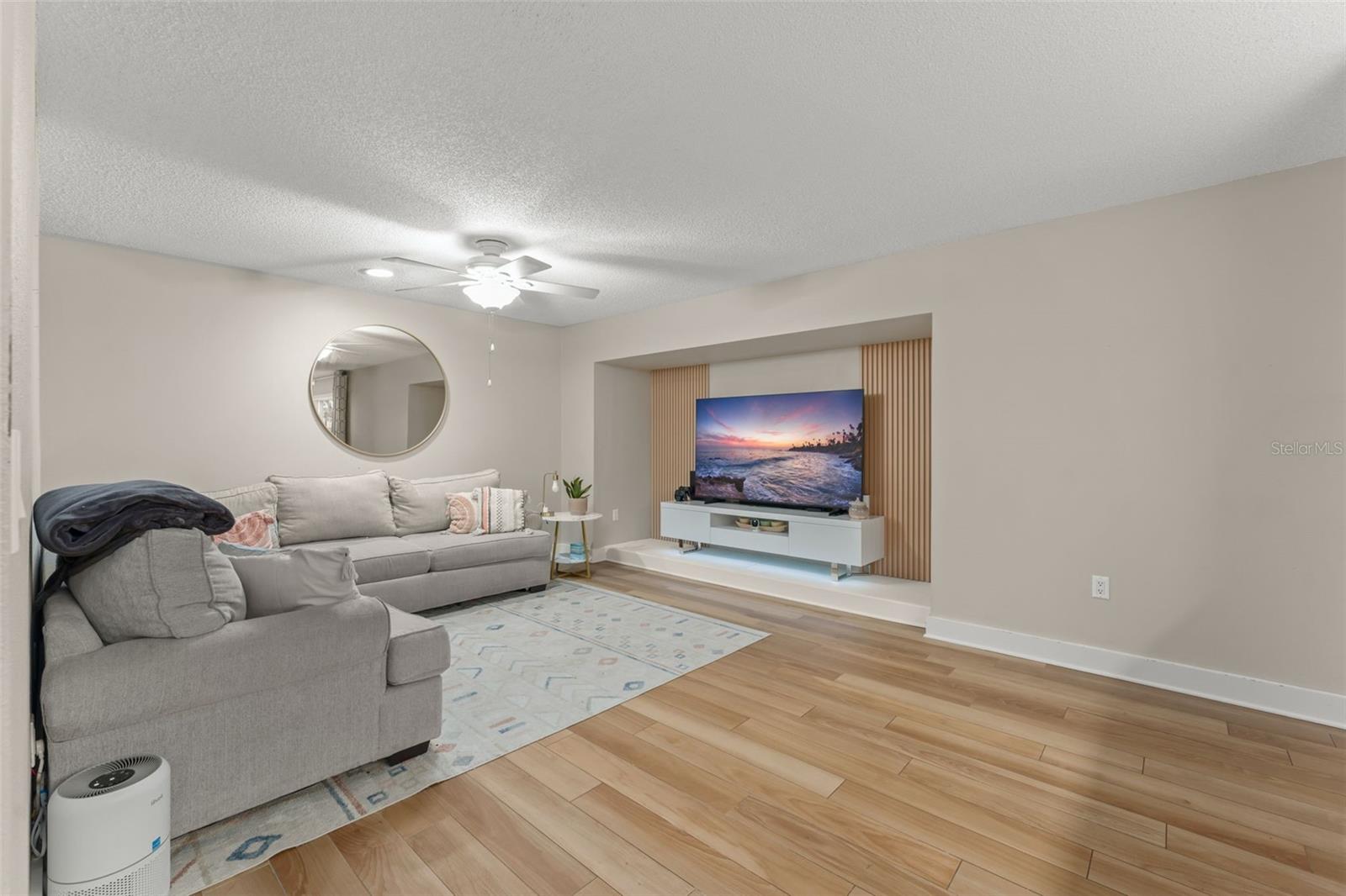 Image 7 of 58 For 107 Cedar Point Lane