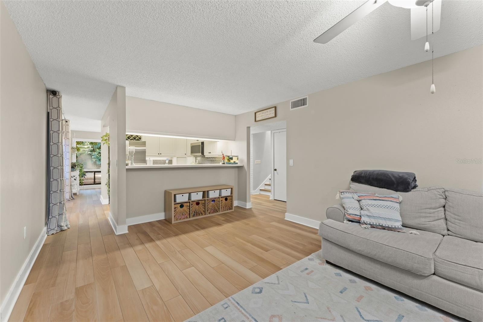 Image 9 of 58 For 107 Cedar Point Lane