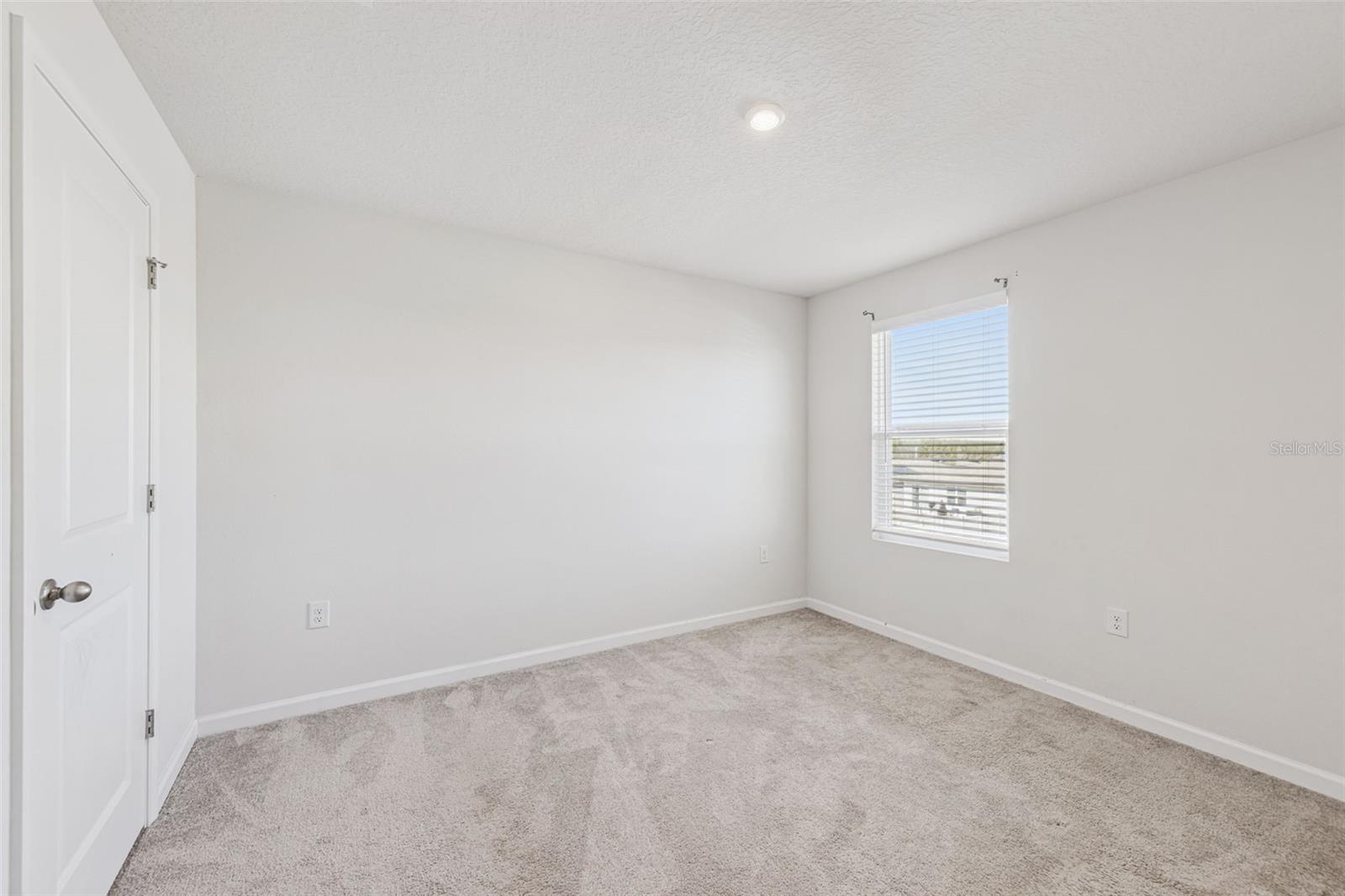 Image 23 of 37 For 1193 Catskill Drive